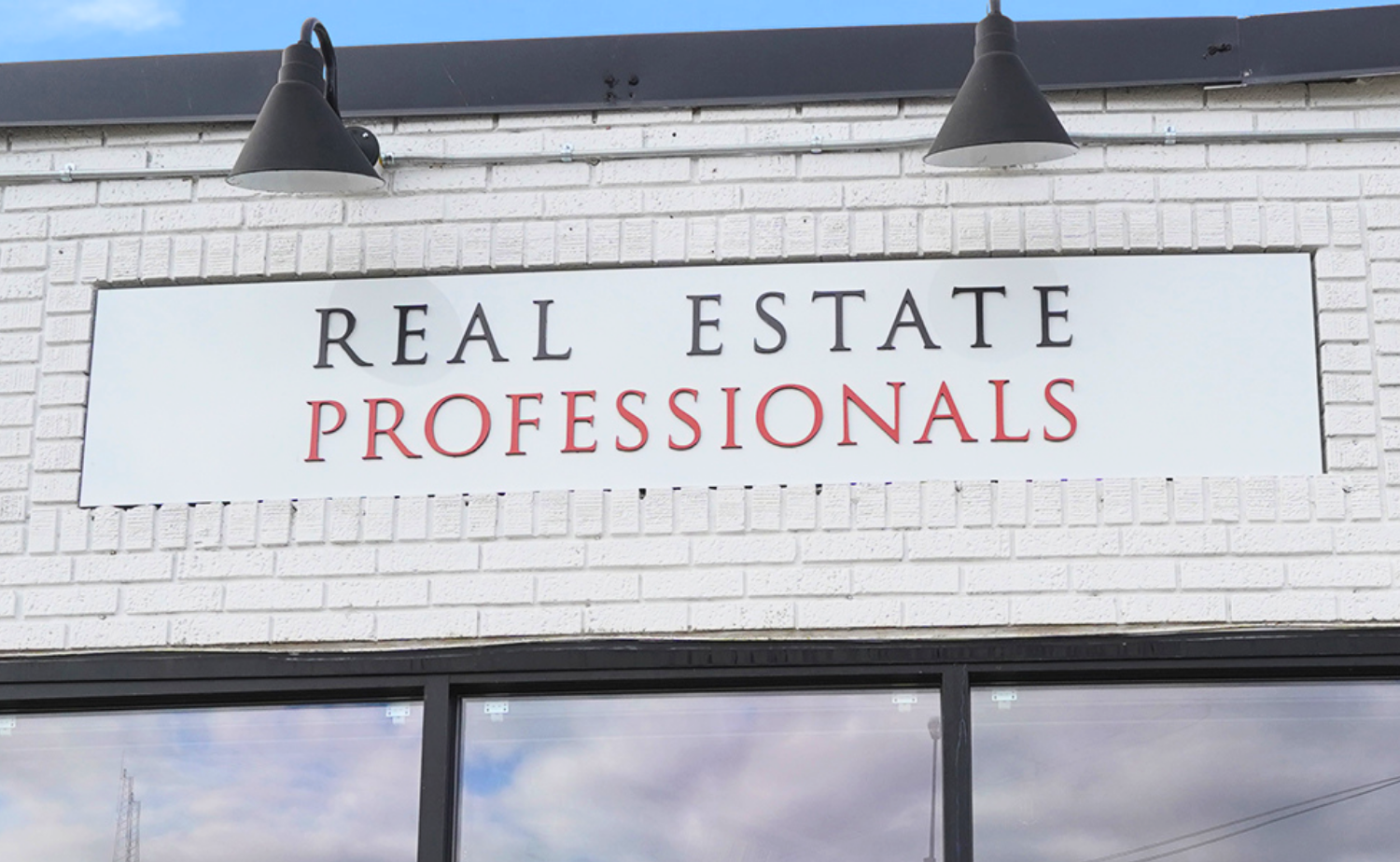 616 REALTY - Real Estate Professionals