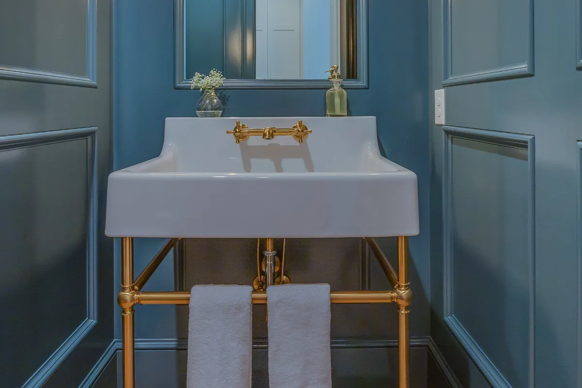 Bathroom-Size-6 | 616 REALTY